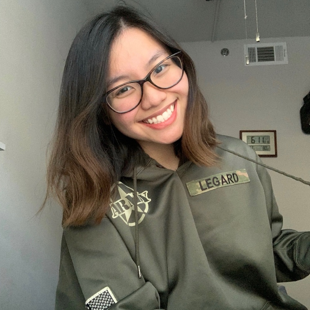 Meet your Posher, Quinn